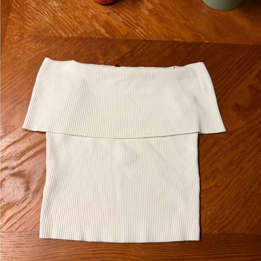 H&M RIB-KNIT OFF-THE-SHOULDER TOP